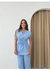 BEL BAĞLAMA VE OMUZ BAĞLAMA DETAY BLUZ VE PANTOLONLU GOFRE İKİLİ TAKIM MAVİ