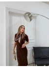 BİSİKLET YAKA FULARLI UZUN TRİKO KALEM ELBİSE KAHVE