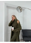 BOĞAZLI SIFIR KOL UZUN ELBİSE VE YELEKLİ İKİLİ TRİKO TAKIM HAKİ