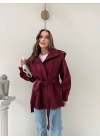 DİK YAKA OMUZ APOLETLİ BEL KUŞAKLI ASTARLI KAŞE KABAN BORDO