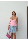 DÜĞME DETAY ASKILI BLUZ PEMBE