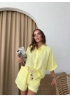 GÖMLEK VE ŞORT KUŞAKLI KETEN İKİLİ TAKIM SARI