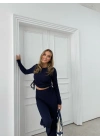 BÜZGÜLÜ BLUZ VE PANTOLONLU GOFRE İKİLİ TAKIM LACİVERT