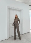 PARMAK GEÇME DETAY TERS DİKİŞ BLUZ VE PANTOLONLU GOFRE İKİLİ TAKIM VİZON