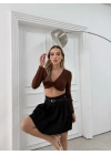 PİLELİ ŞORTLU KEMERLİ ETEK SİYAH