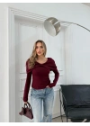 ŞAL YAKA ÖN BURGULU SELANİK KUMAŞ BLUZ BORDO