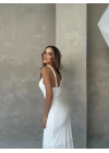 SIRT DEKOLTE ASKI BURGULU UZUN SANDY ELBİSE BEYAZ