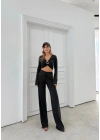 AKSESUAR DETAY BLUZ VE DRAPE PANTOLONLU İKİLİ TAKIM SİYAH