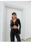 AKSESUAR DETAY BLUZ VE DRAPE PANTOLONLU İKİLİ TAKIM SİYAH