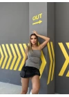 STRAPLEZ YAN YIRTMAÇLI CROP GRİ