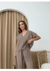 V YAKA SALAŞ BLUZ VE PANTOLONLU KETENİKİLİ TAKIM KAHVE