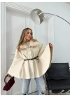 YAKA KÜRK DETAY KEMERLİ KAŞE PANÇO KREM
