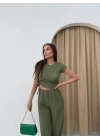YAN BÜZGÜ DETAY BLUZ VE PANTOLONLU GOFRE İKİLİ TAKIM HAKİ