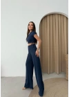 YAN BÜZGÜ DETAY BLUZ VE PANTOLONLU GOFRE İKİLİ TAKIM LACİVERT
