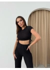 YAN BÜZGÜ DETAY BLUZ VE PANTOLONLU GOFRE İKİLİ TAKIM SİYAH