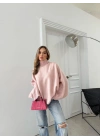 YARASA KOL BOĞAZLI OVERSİZE KAZAK PEMBE