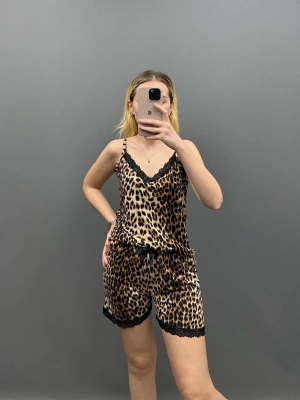 Kahverengi Leopar Bambu Şortlu Takım