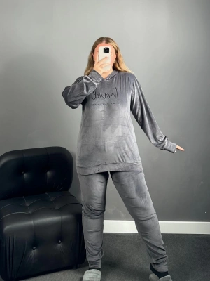 Gri Premium Kalite Kapüşonlu Cepli Fransız Kadife Takım