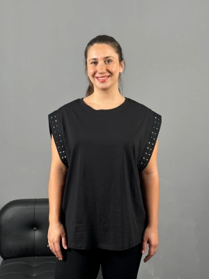 Siyah Taş Detaylı Pamuklu Tshirt