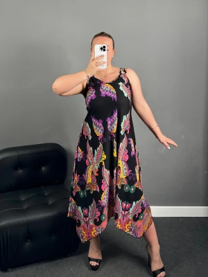 Askılı Tokalı Asimetrik Renkli Siyah Elbise