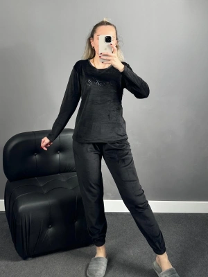 Siyah Fransız Kadife Takım