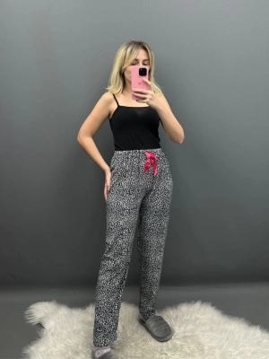 Gri Leopar Fransız Kadife Pijama Altı
