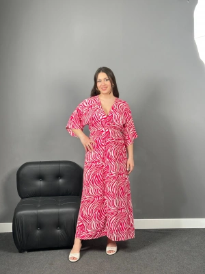 Pembe Beyaz Kruvaze Elbise