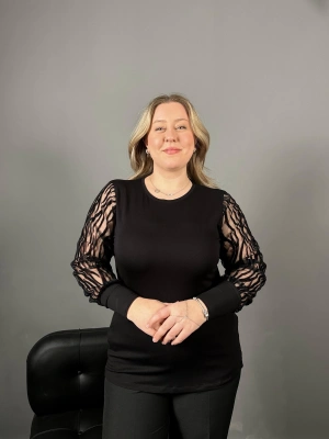 Kolları Tül Detaylı Zebra Desenli Bluz