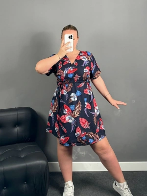 Kruvaze Yaprak Desen Anvelop Elbise