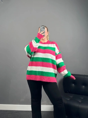 Orijinal Marka Pembe Yeşil Çizgili Yumoş Kazak