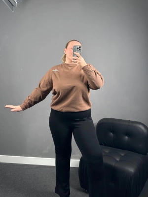 Kahverengi Üç İplik Şardonlu Sweatshirt