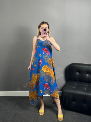 Asimetrik Tokalı Mavi Elbise