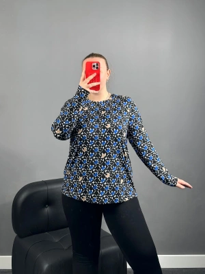 Premium Kalite Geometrik Desen Bluz