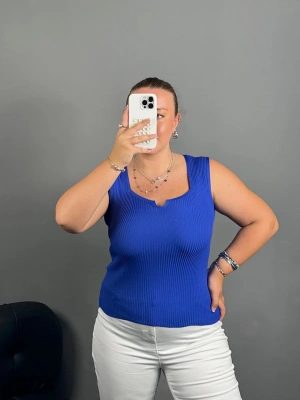 Saks Mavi Fitilli Kare Yaka Triko