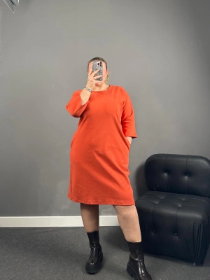 Turuncu Üç İplik Cepli Elbise