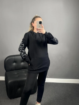 Üç İplik Siyah Sweatshirt