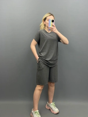 Antrasit Şortlu Büzgü Takım