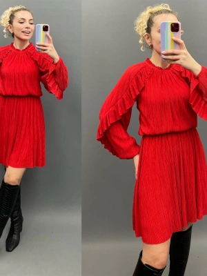 Fırfırlı Kırmızı Elbise