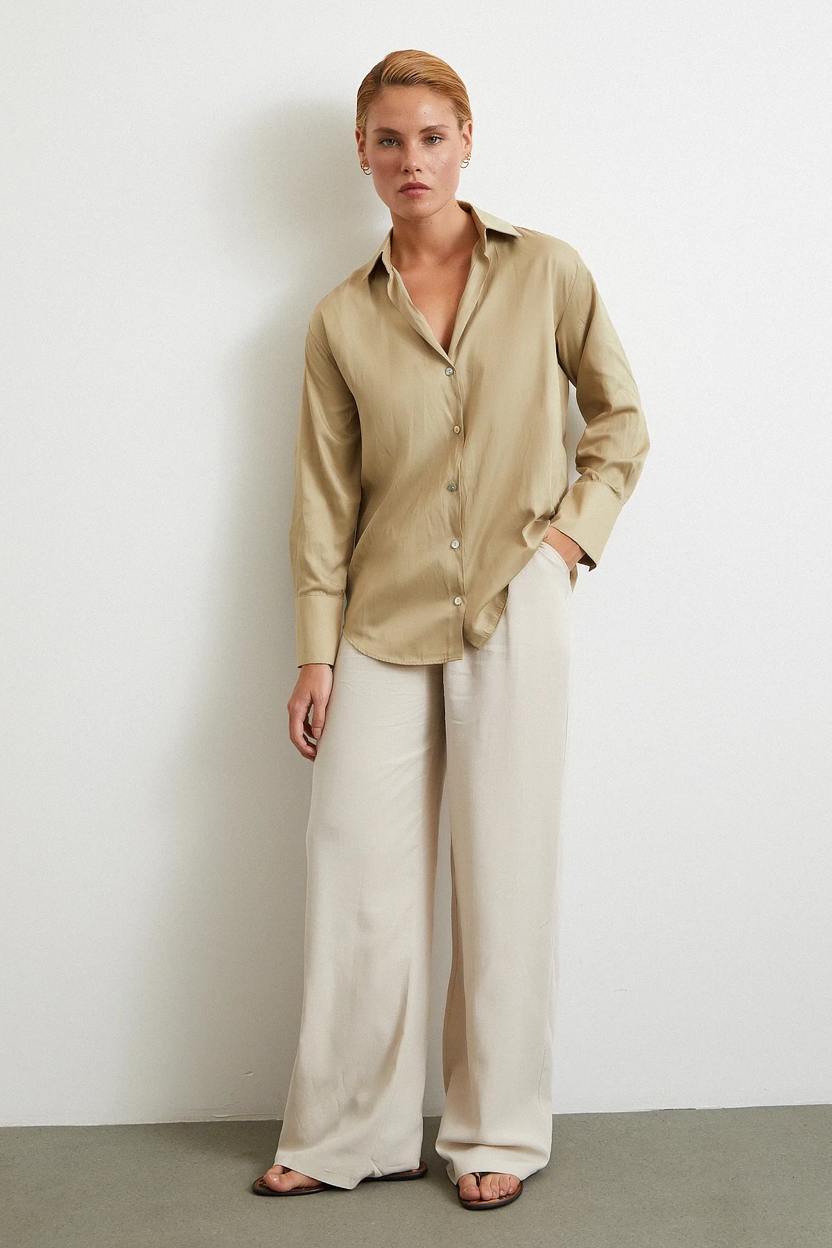 Diagonal Pattern Shirt - Beige