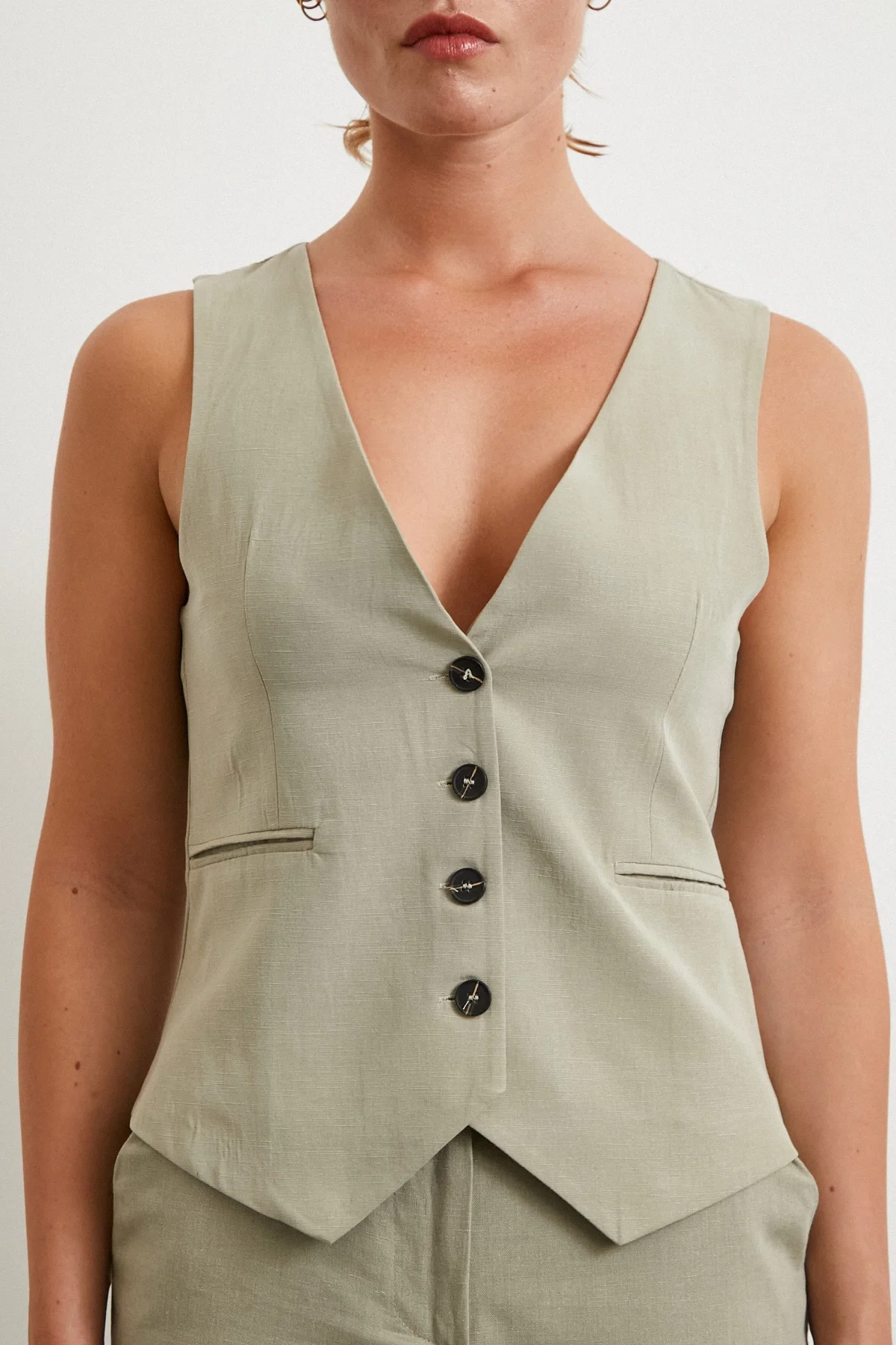 Mobile Flap Linen Vest - Gray