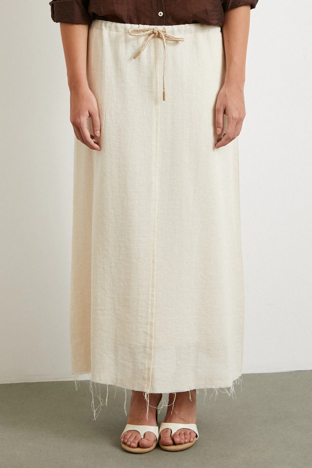 Beli Lastikli Astarlı Hasır Etek - Krem