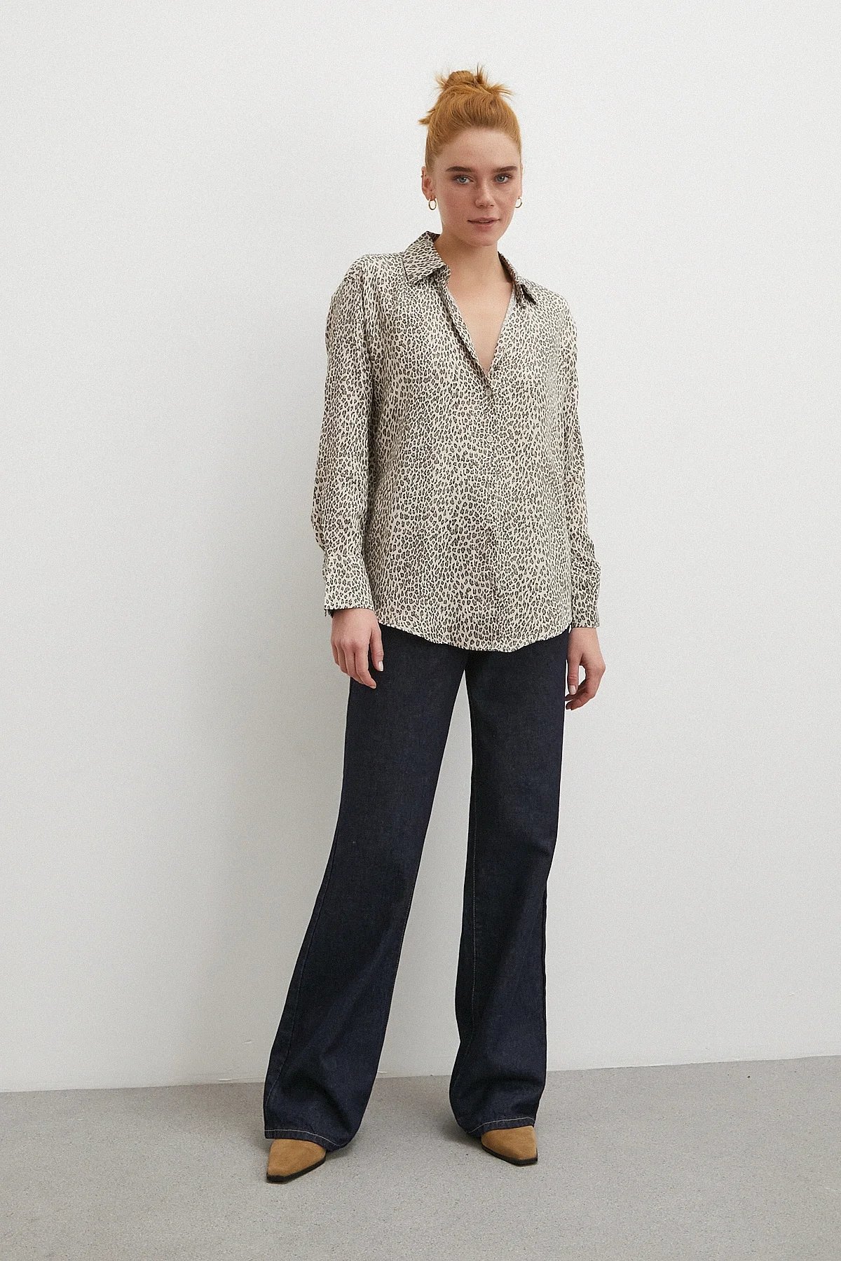 Leopar Desenli Viskon Saten Gömlek - Krem