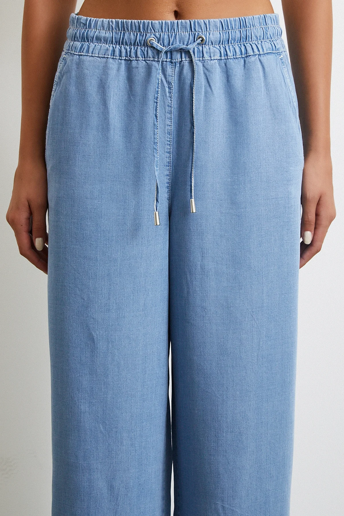 Beli Lastikli Bağcıklı Geniş Paça Pantolon - Mavi