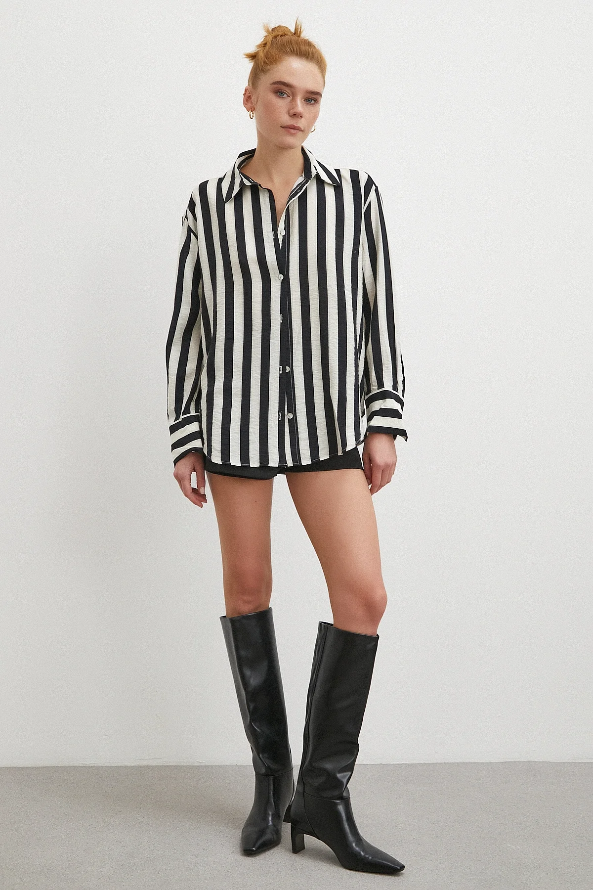 Çizgili Uzun Kollu Gömlek - Siyah