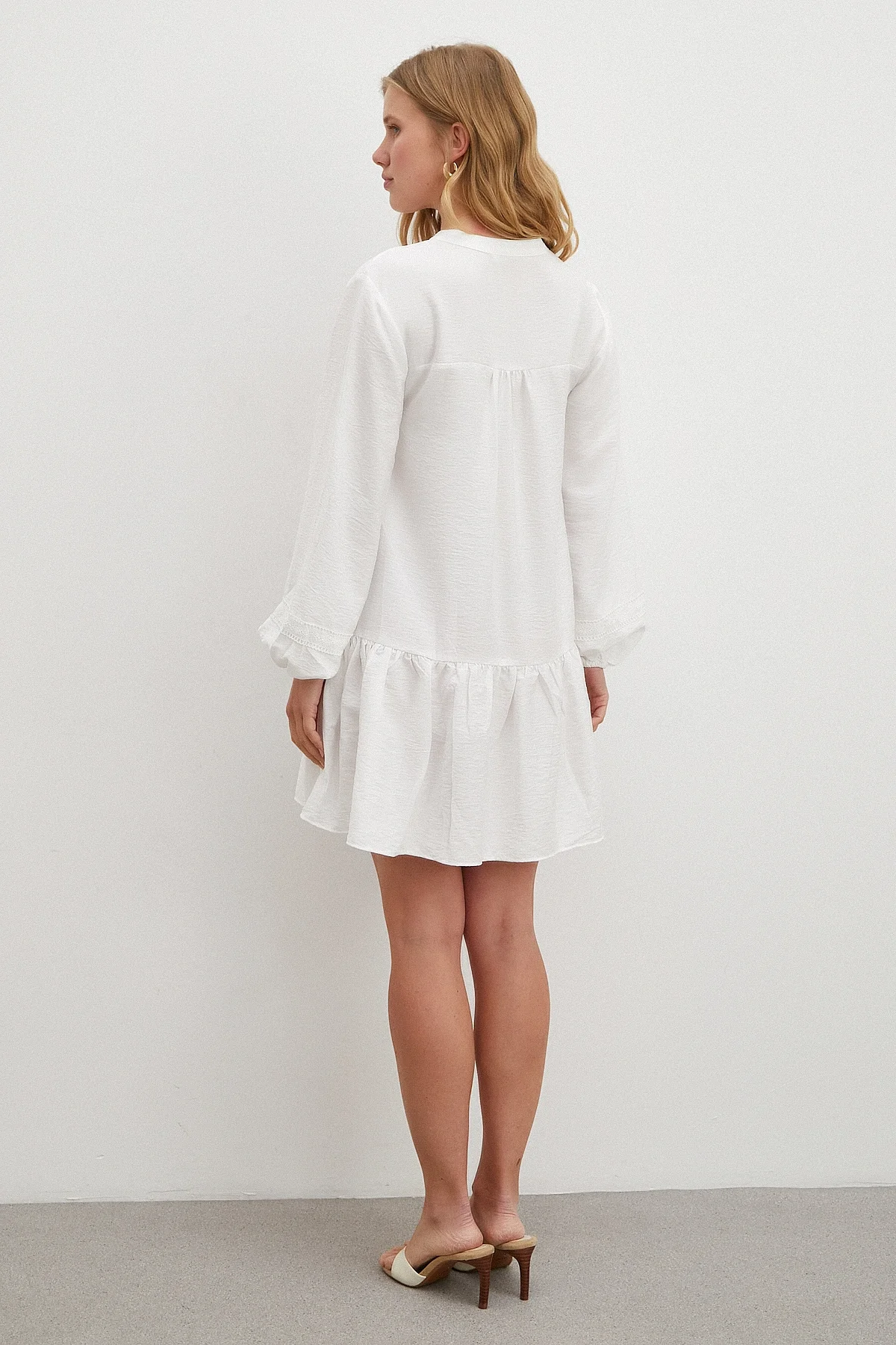 Dantel Detaylı Elbise - Beyaz