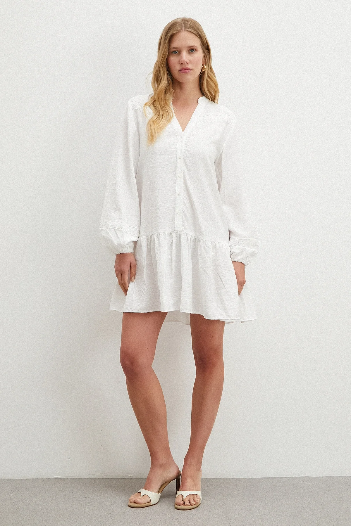 Dantel Detaylı Elbise - Beyaz