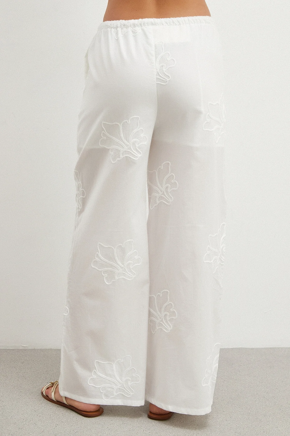 Nakışlı Pantolon - Beyaz