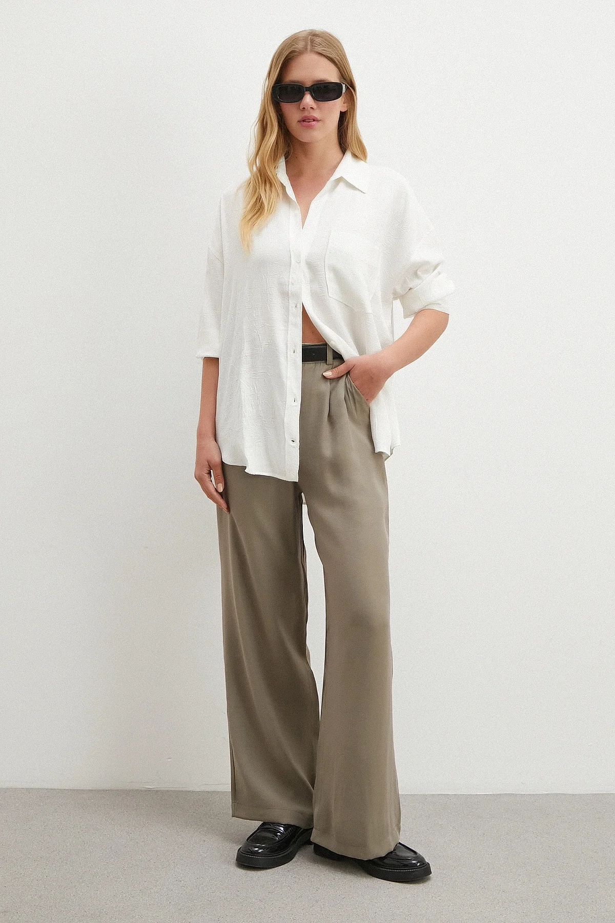 Kırışık Beyaz Gömlek - Beyaz