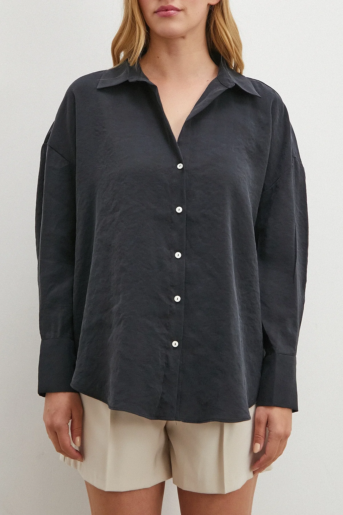 Modal V Yaka Gömlek - Siyah