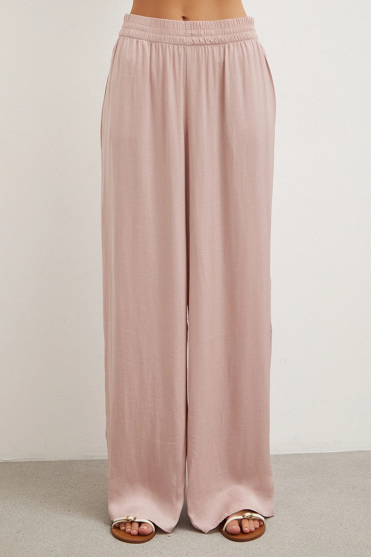 Beli Lastikli Dökümlü Geniş Paça Pantolon - Pembe